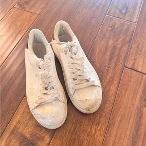 A new day black and white canvas sneakers